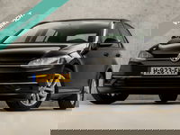 Volkswagen Golf - 1.0 TSI Sportline Automaat (APPLE CARPLAY, GROOT NAVI, STOELVERWARMING, GETINT GLAS, ALCANTARA, ADAPTIVE CRUISE, SPORTSTOELEN, LM VELGEN, PARKEERSENSOREN, NIEUWSTAAT)