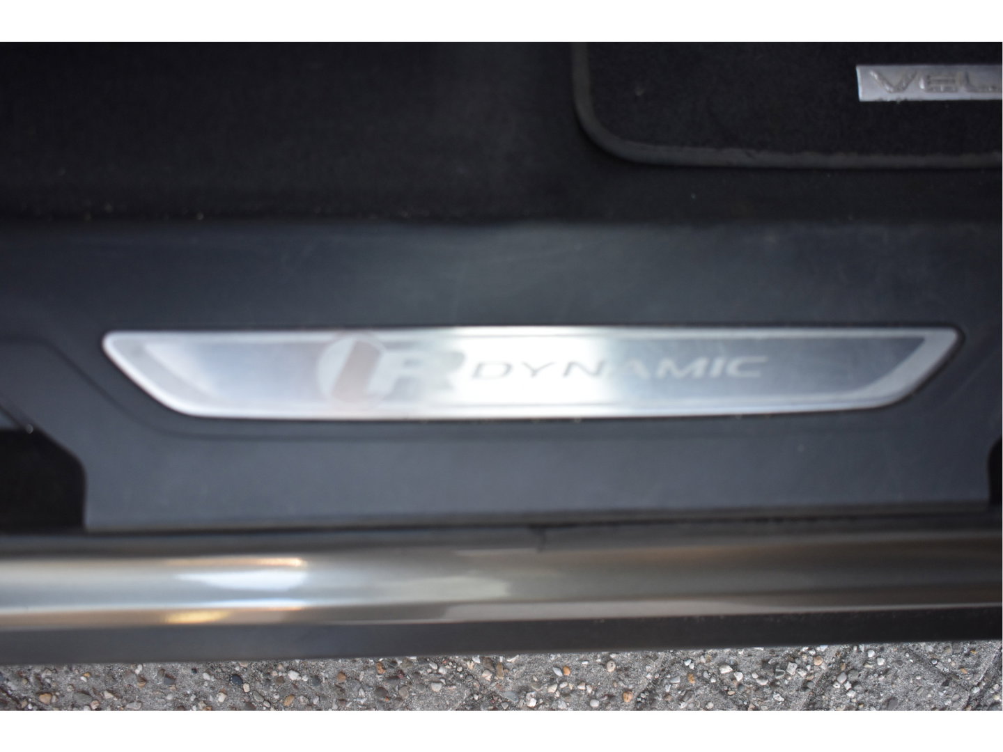 Land Rover Range Rover Velar 3.0 V6 AWD R-Dynamic HSE, ORGINEEL NEDERLANDSE AUTO , BOEKJES,NAP EN ONDERHOUDSHISTORIE