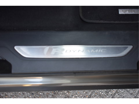 Land Rover Range Rover Velar 3.0 V6 AWD R-Dynamic HSE, ORGINEEL NEDERLANDSE AUTO , BOEKJES,NAP EN ONDERHOUDSHISTORIE