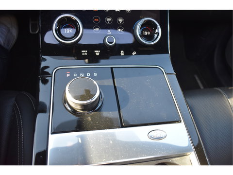 Land Rover Range Rover Velar 3.0 V6 AWD R-Dynamic HSE, ORGINEEL NEDERLANDSE AUTO , BOEKJES,NAP EN ONDERHOUDSHISTORIE