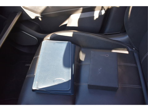 Land Rover Range Rover Velar 3.0 V6 AWD R-Dynamic HSE, ORGINEEL NEDERLANDSE AUTO , BOEKJES,NAP EN ONDERHOUDSHISTORIE