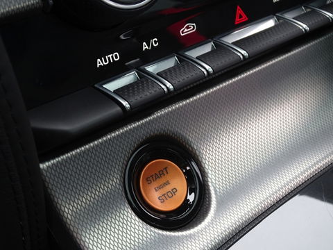 Jaguar F-Type 3.0 V6 Supercharged 400PK Coupé / carbon *NAP*