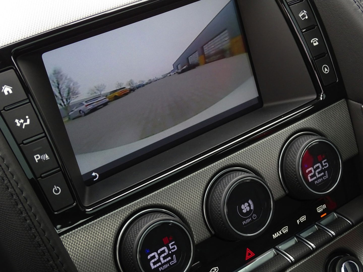 Jaguar F-Type 3.0 V6 Supercharged 400PK Coupé / carbon *NAP*