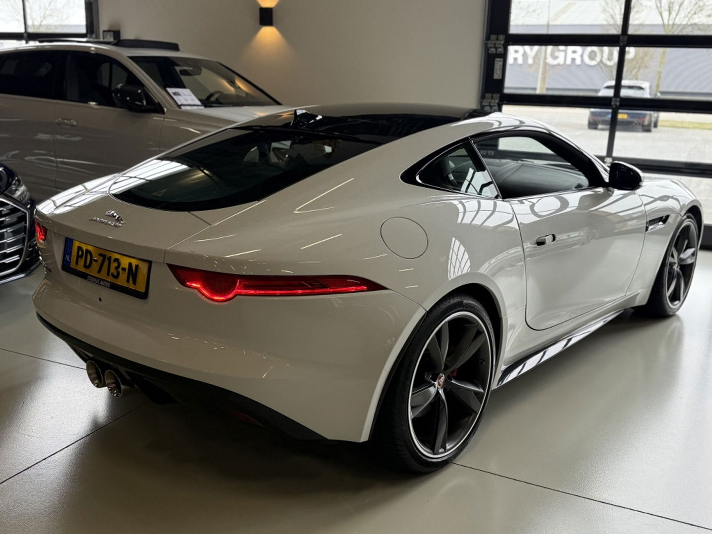 Jaguar F-Type 3.0 V6 Supercharged 400PK Coupé / carbon *NAP*