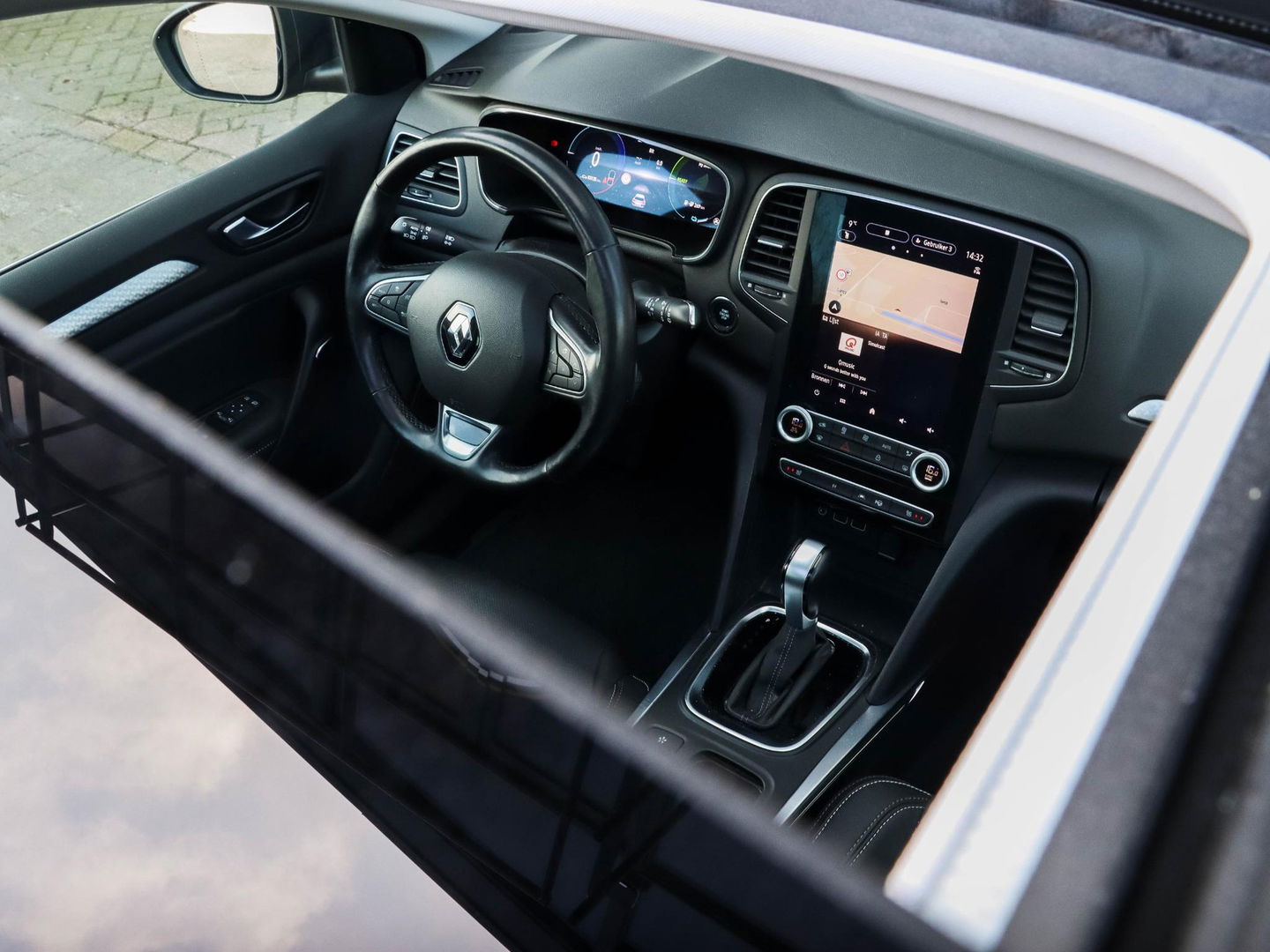 Renault Mégane 1.6 E-Tech Plug-In Hybrid 160 Edition One Trekhaak Leder Adaptive Cruise