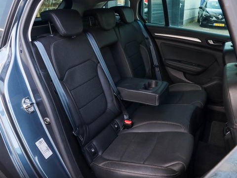 Renault Mégane 1.6 E-Tech Plug-In Hybrid 160 Edition One Trekhaak Leder Adaptive Cruise