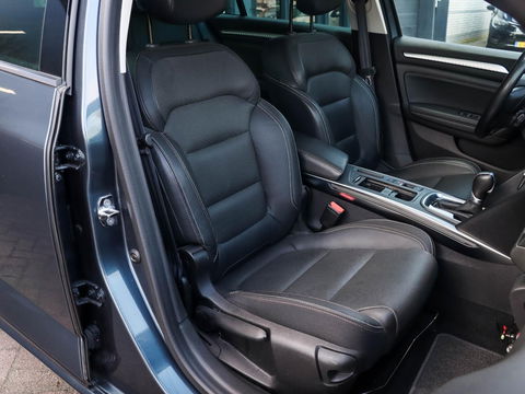 Renault Mégane 1.6 E-Tech Plug-In Hybrid 160 Edition One Trekhaak Leder Adaptive Cruise
