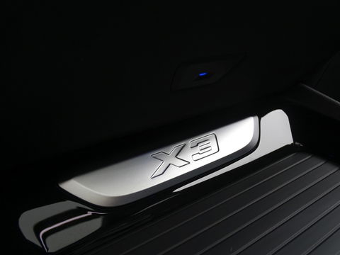 BMW X3 30e 292PK X-Drive M-Sport / 360° / Laser / Carbon / 2022