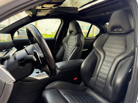 BMW 3-serie 330e xDrive M-Sport Pano|Keyless|HUD|Memory|M-Seats|Carplay|292PK