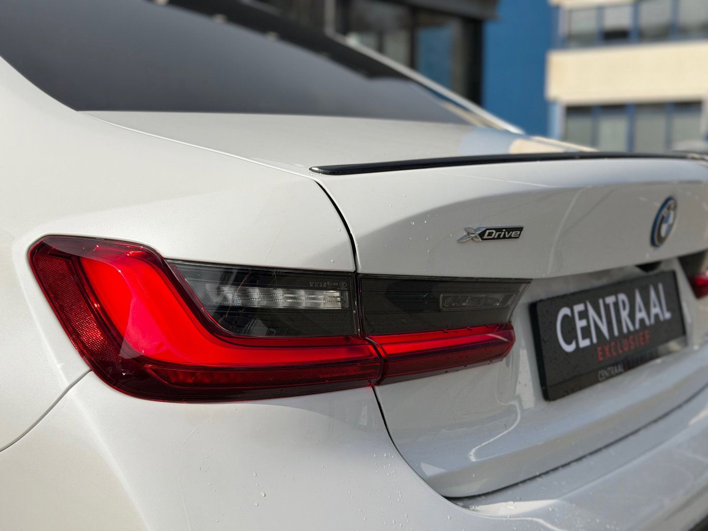 BMW 3-serie 330e xDrive M-Sport Pano|Keyless|HUD|Memory|M-Seats|Carplay|292PK