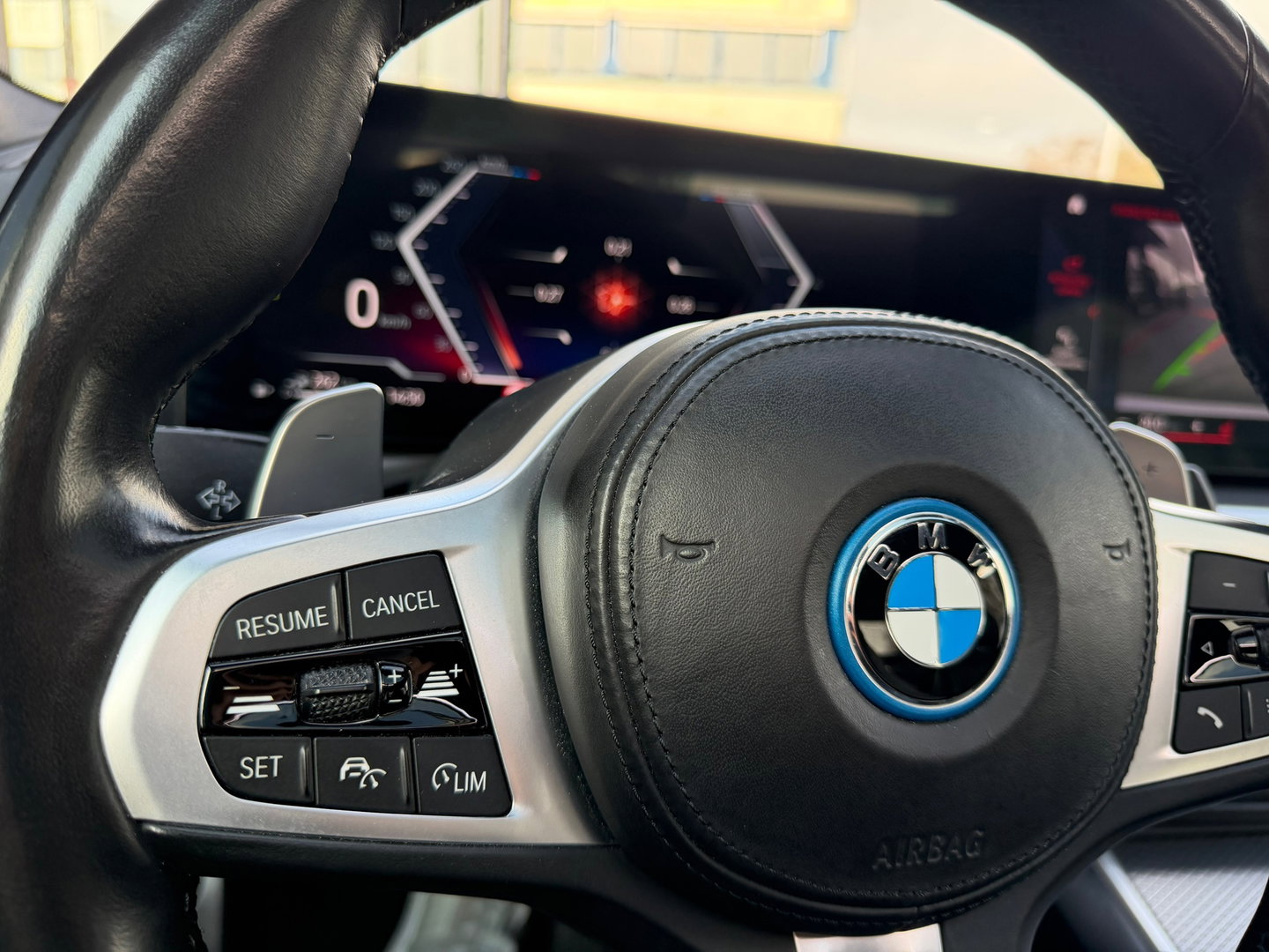 BMW 3-serie 330e xDrive M-Sport Pano|Keyless|HUD|Memory|M-Seats|Carplay|292PK