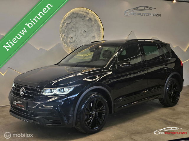 Volkswagen Tiguan - 1.4 TSI eHybrid R-Line Panorama/Keyless/Black style