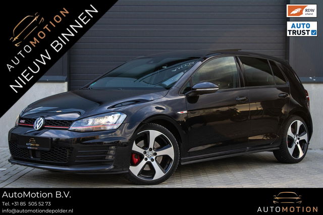 Volkswagen Golf - 2.0 TSI GTI Performance PANO CAMERA LEDER ELEKTRISCHE STOELEN