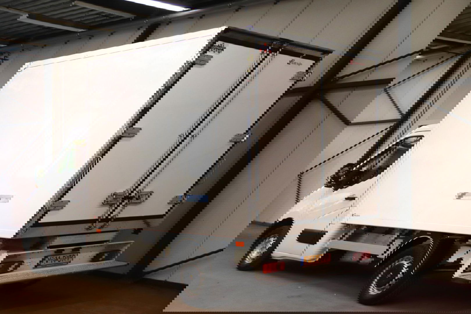 Renault Master T35 2.3 dCi VRIESWAGEN KOELWAGEN DAG NACHT