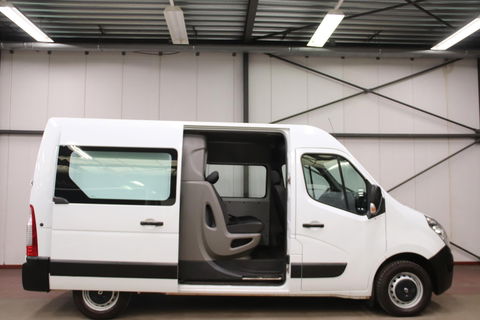Renault Master 2.3 dCi L2H2 DUBBEL CABINE TREKHAAK Renault Master T35 2.3 dCi L2H2 DUBBEL CABINE TREKHAAK