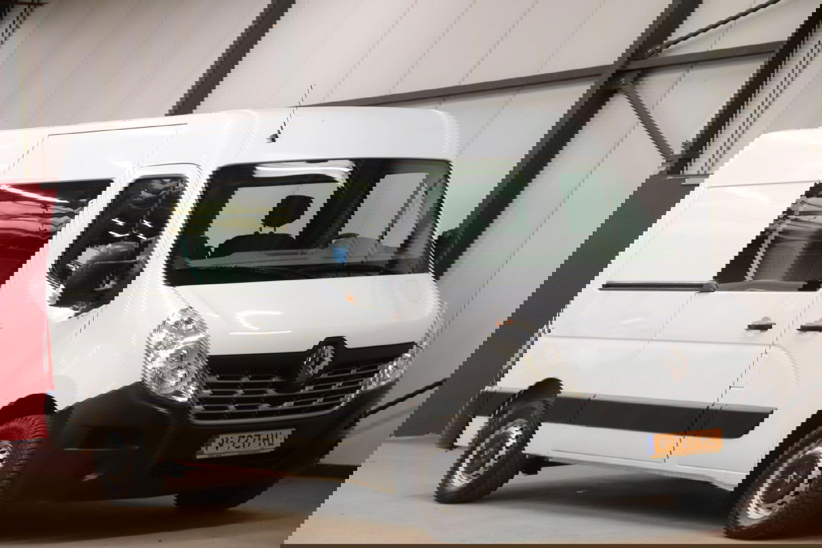 Renault Master 2.3 dCi L2H2 DUBBEL CABINE TREKHAAK Renault Master T35 2.3 dCi L2H2 DUBBEL CABINE TREKHAAK