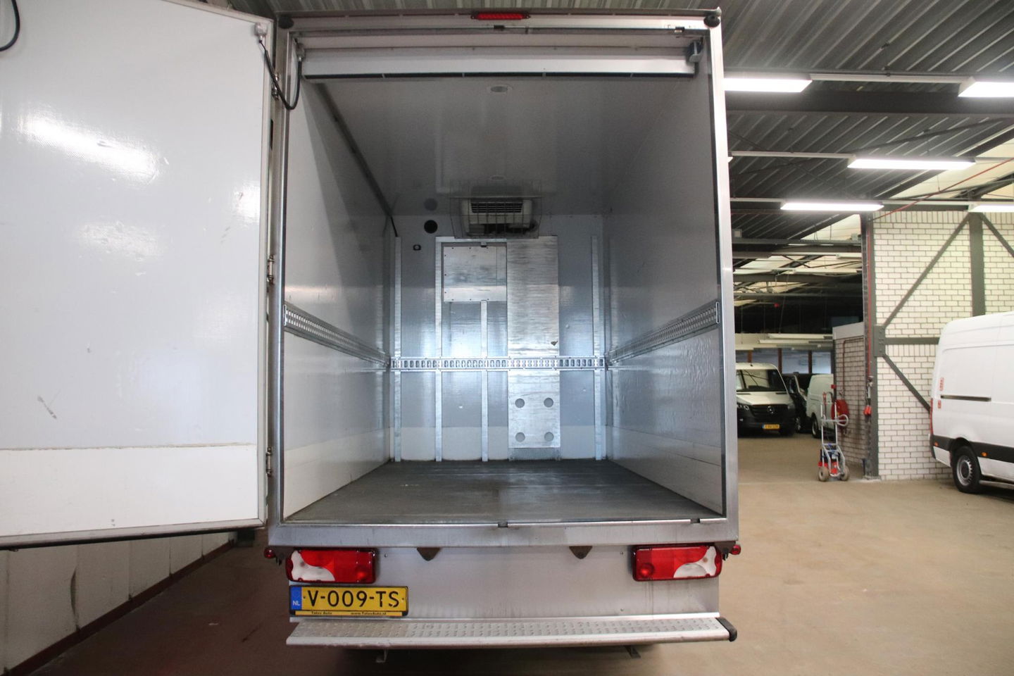 Mercedes-Benz Sprinter 314 KOELWAGEN MEUBELBAK EURO 6 AUTOMAAT