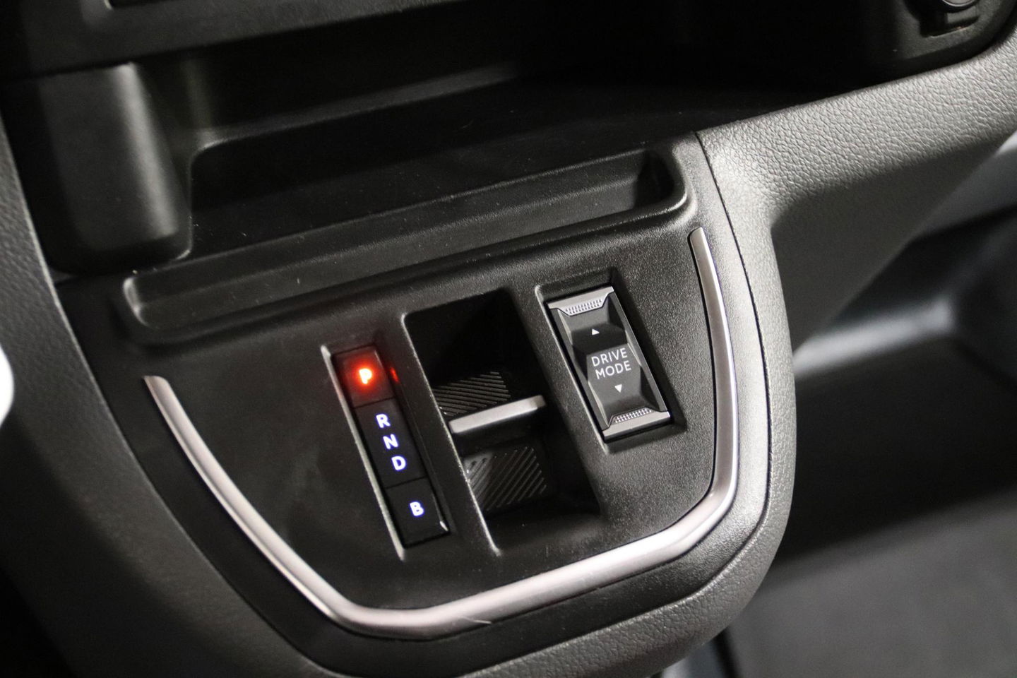 Opel Vivaro-e ELEKTRISCH ACHTERUITRIJCAMERA