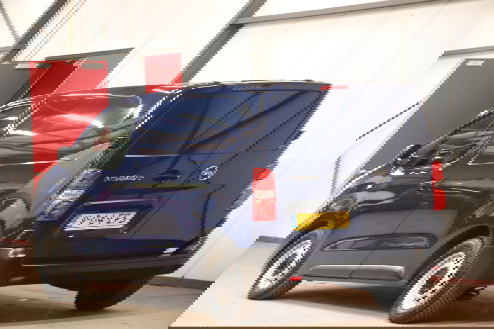 Opel Vivaro-e ELEKTRISCH ACHTERUITRIJCAMERA