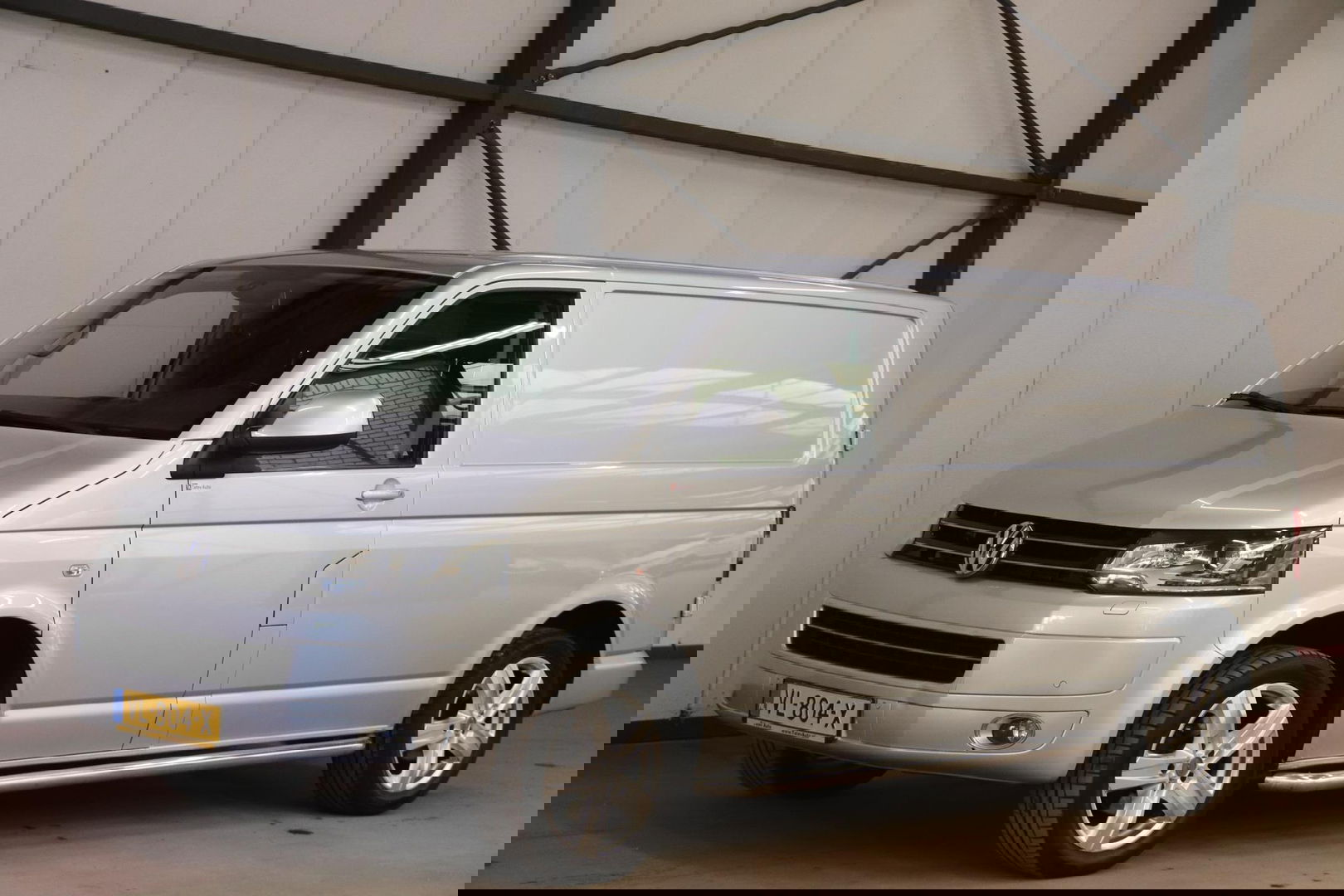 Volkswagen Transporter 2.0 TDI AUTOMAAT DSG AIRCO TREKHAAK LUXE Volkswagen Transporter 2.0 TDI AUTOMAAT DSG AIRCO TREKHAAK