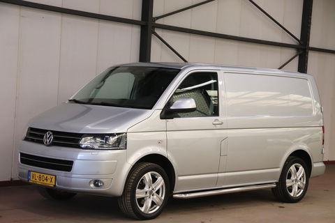 Volkswagen Transporter 2.0 TDI AUTOMAAT DSG AIRCO TREKHAAK LUXE Volkswagen Transporter 2.0 TDI AUTOMAAT DSG AIRCO TREKHAAK