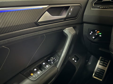 Volkswagen Tiguan 1.4 TSI eHybrid Black Style R-Line Pano Sfeer HUD Trekh.