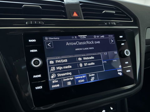 Volkswagen Tiguan 1.4 TSI eHybrid Black Style R-Line Pano Sfeer HUD Trekh.