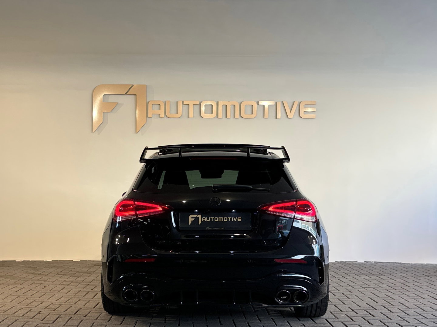 Mercedes-Benz A-Klasse AMG 35 4M Premium+ Pano|Memory|Aero