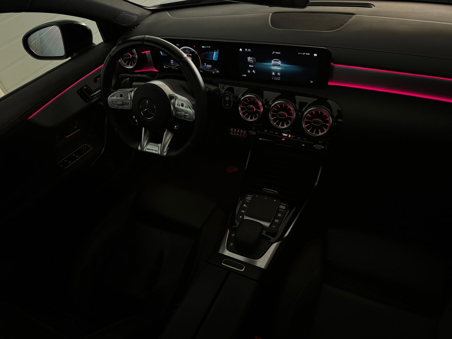 Mercedes-Benz A-Klasse AMG 35 4M Premium+ Pano|Memory|Aero