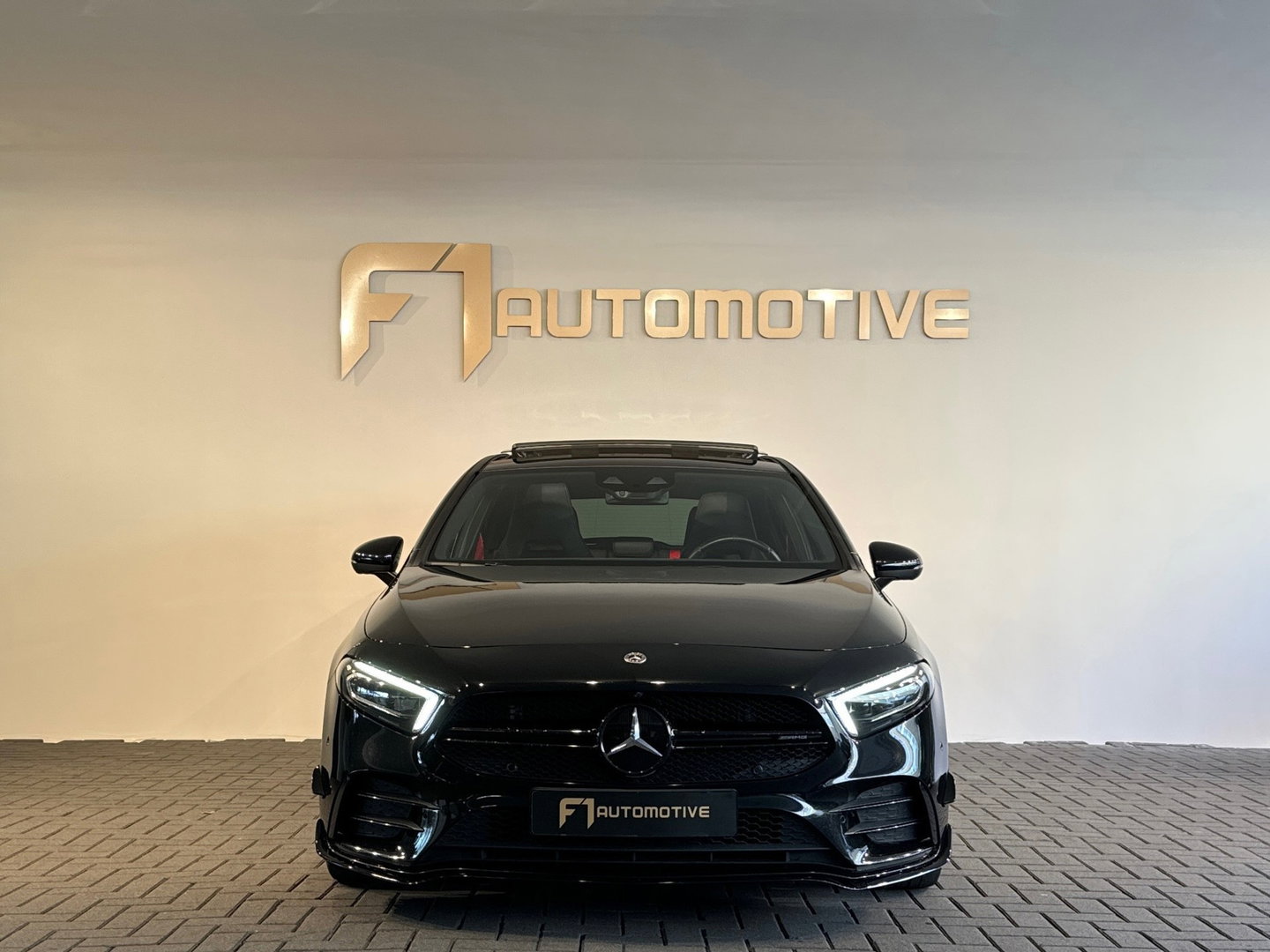 Mercedes-Benz A-Klasse AMG 35 4M Premium+ Pano|Memory|Aero