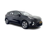Kia e-Niro - ExecutiveLine 64 kWh [ 3-Fase ] {SOH-100%} (INCL-BTW) Aut.*HEATPUMP | LEATHER | FULL-LED | NAVI-FULLMAP | ADAPTIVE-CRUISE | CAMERA | MEMORY-PACK | LANE-ASSIST | HEATED-COMFORTSEATS | SHIFTPADDLES | KEYLESS | DIGI-COCKPIT | PRIVACYGLAS