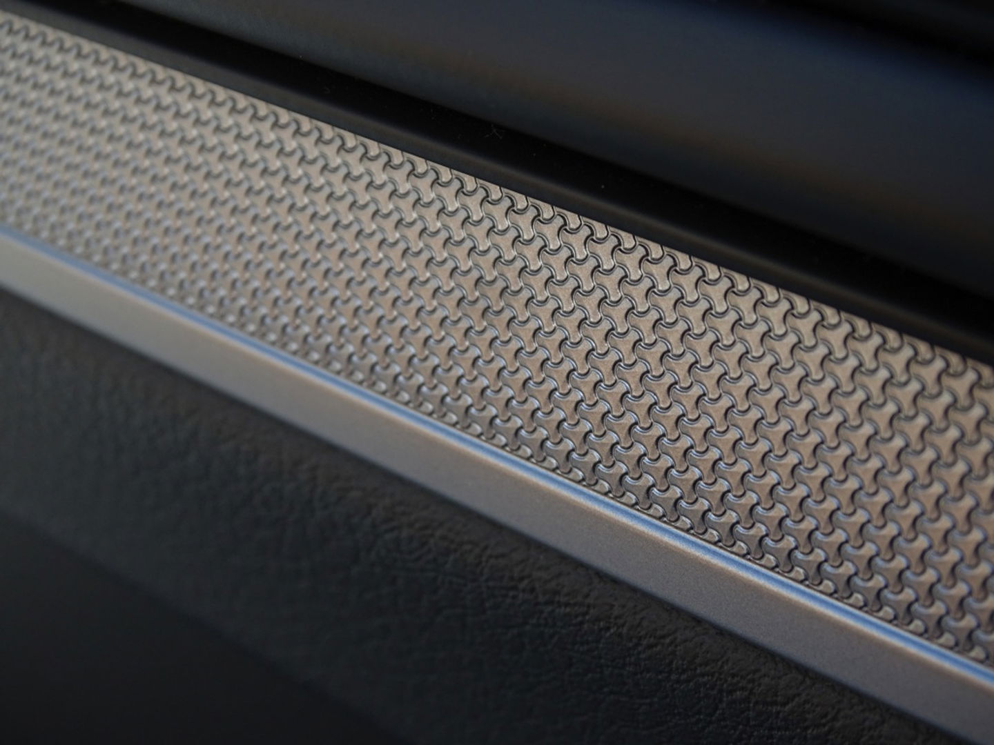 Porsche Cayenne 3.0 E-Hybrid 470PK / Sport Design / Bose / 2024 / ACC