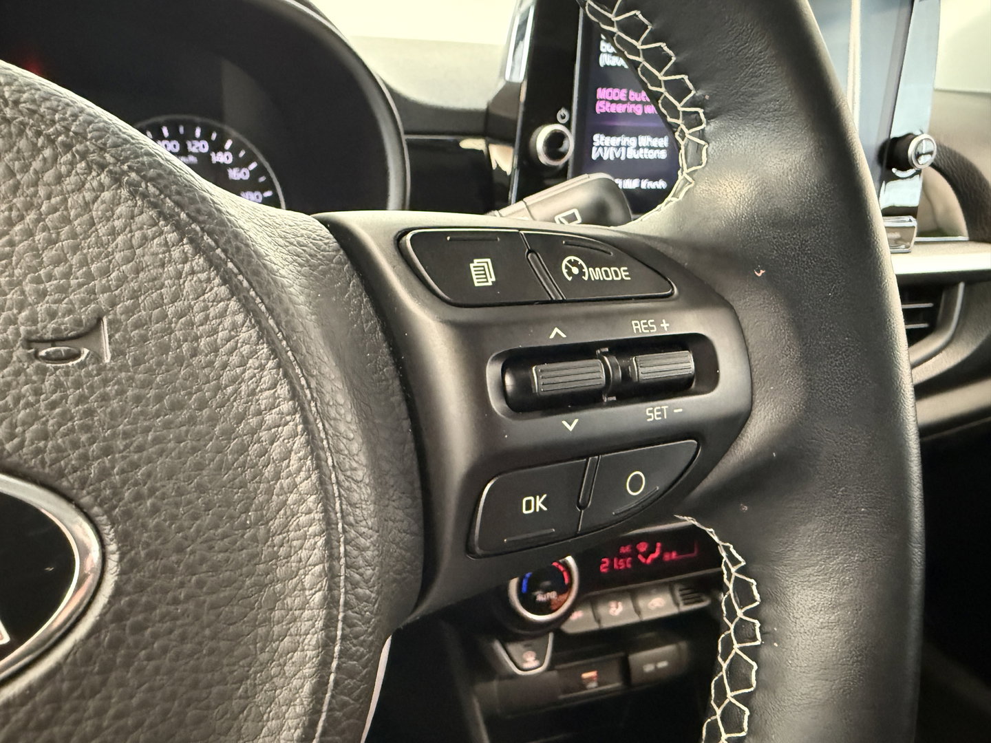 Kia Picanto 1.0 DPi DynamicPlusLine Navigatie Lmv CruiseControl 24 Maanden garantie* (Vraag naar de voorwaarden)