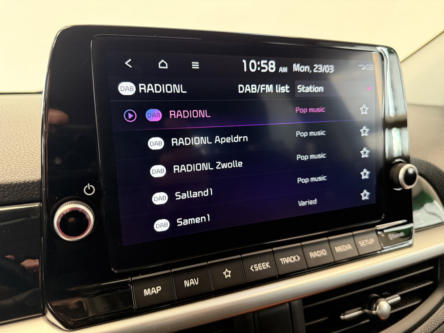 Kia Picanto 1.0 DPi DynamicPlusLine Navigatie Lmv CruiseControl 24 Maanden garantie* (Vraag naar de voorwaarden)