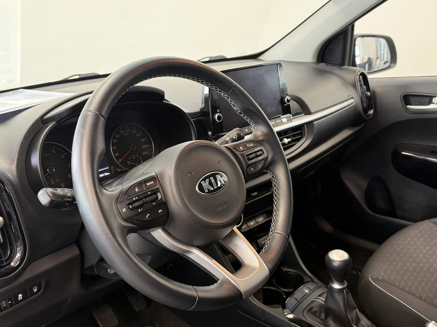 Kia Picanto 1.0 DPi DynamicPlusLine Navigatie Lmv CruiseControl 24 Maanden garantie* (Vraag naar de voorwaarden)