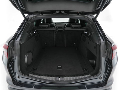 Alfa Romeo Stelvio 2.2d AWD Q4 Super Aut. *PANO | LEATHER | BI-XENON | MEMORY-PACK | HARMAN/KARDON | BLINDSPOT | CAMERA | DAB+ | NAVI-FULLMAP | HEATED-SPORTSEATS | ECC | ADAPTIVE-CRUISE | PDC | PRIVACYGLASS | TOWBAR | 19"ALU*