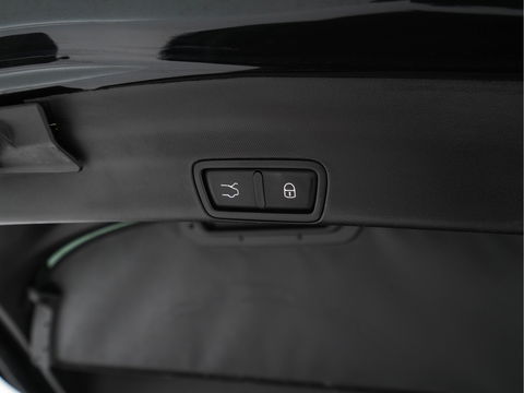 Alfa Romeo Stelvio 2.2d AWD Q4 Super Aut. *PANO | LEATHER | BI-XENON | MEMORY-PACK | HARMAN/KARDON | BLINDSPOT | CAMERA | DAB+ | NAVI-FULLMAP | HEATED-SPORTSEATS | ECC | ADAPTIVE-CRUISE | PDC | PRIVACYGLASS | TOWBAR | 19"ALU*