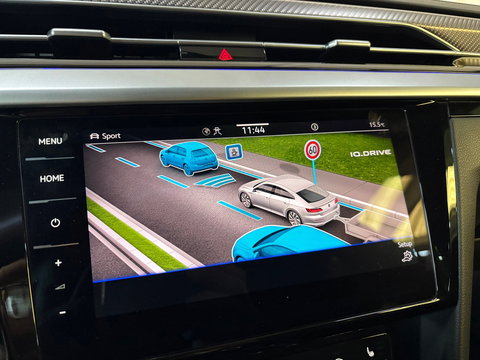 Volkswagen Arteon R, Full options, Pano, HUD, Sfeer
