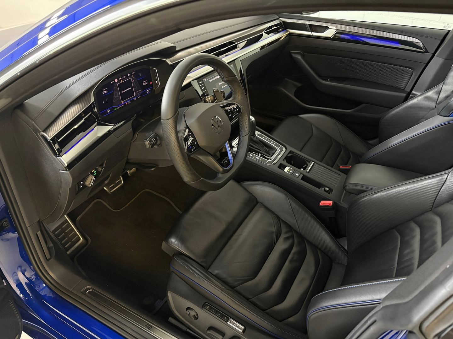 Volkswagen Arteon R, Full options, Pano, HUD, Sfeer