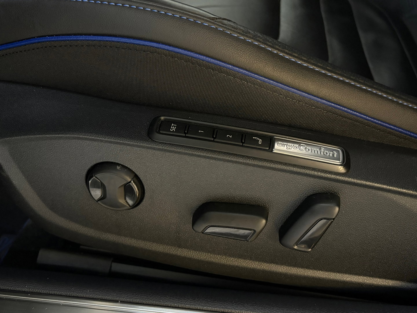 Volkswagen Arteon R, Full options, Pano, HUD, Sfeer