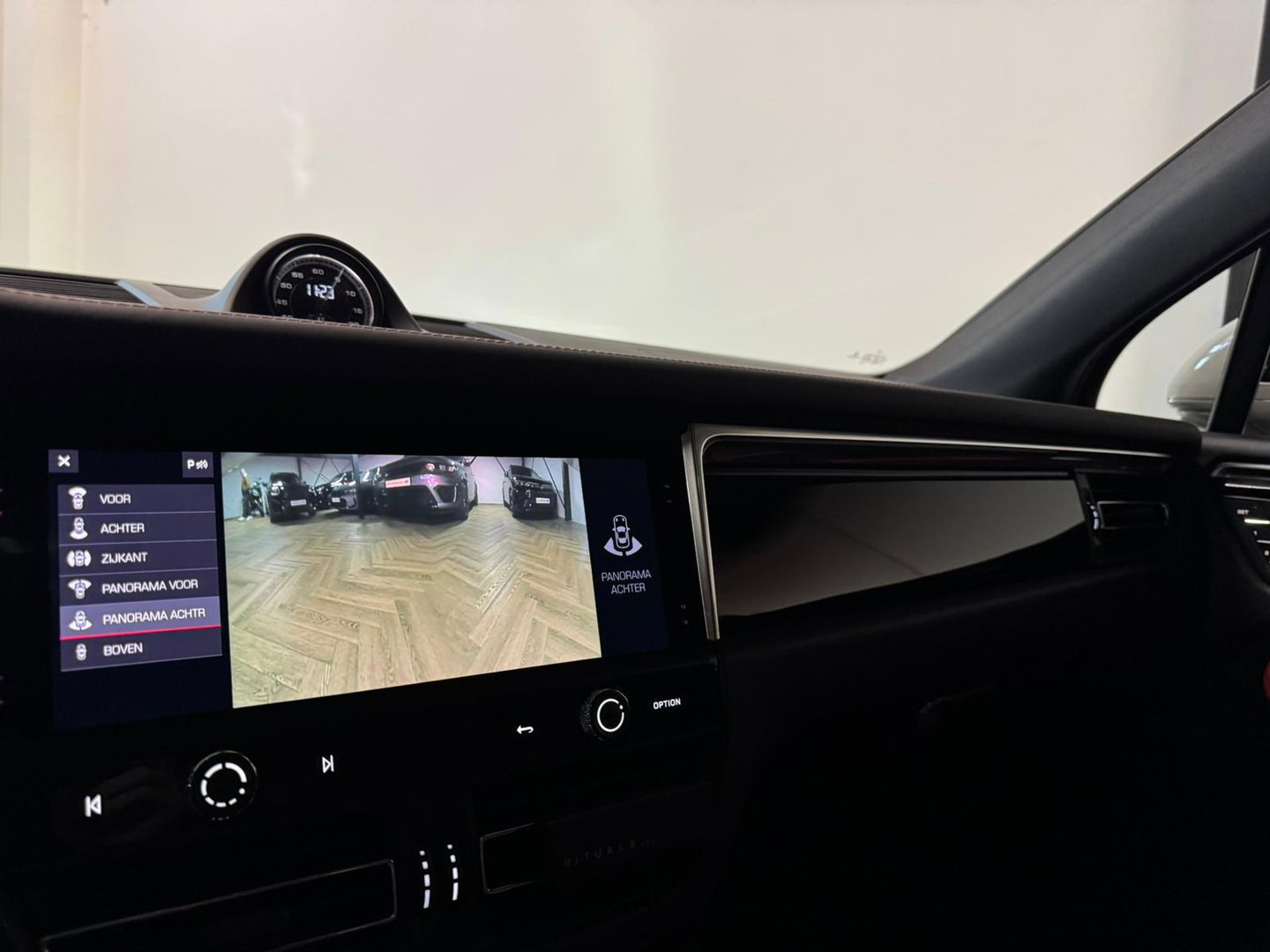 Porsche Macan 2.9 S PANO KEYLESS CAM