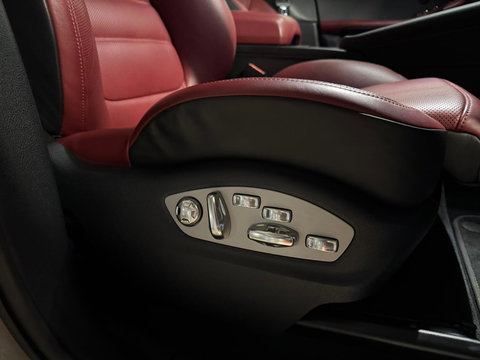 Porsche Macan 2.9 S PANO KEYLESS CAM