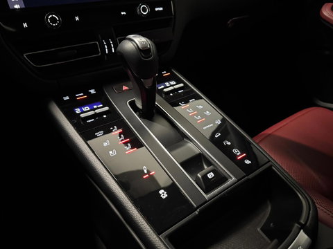 Porsche Macan 2.9 S PANO KEYLESS CAM