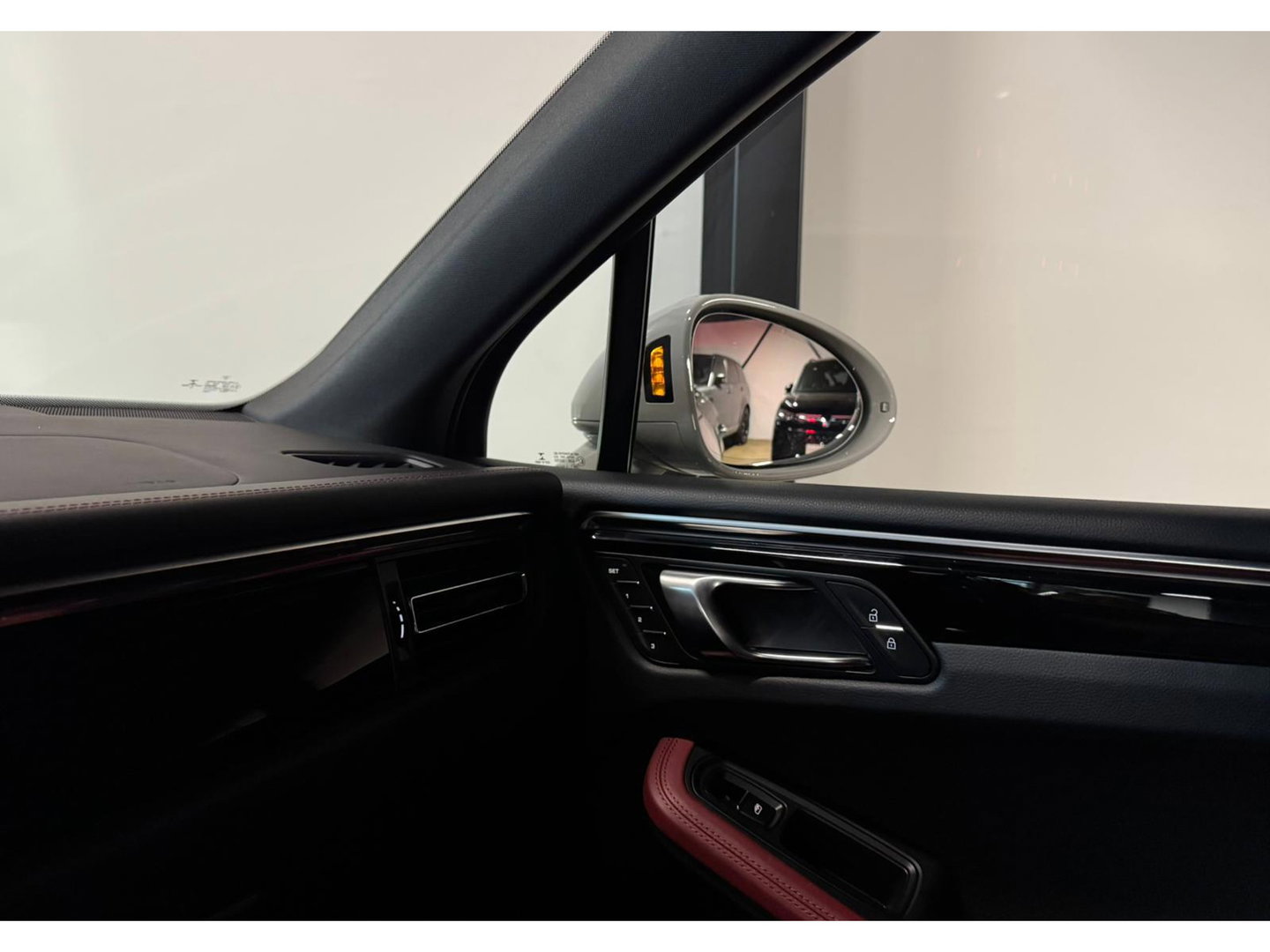 Porsche Macan 2.9 S PANO KEYLESS CAM