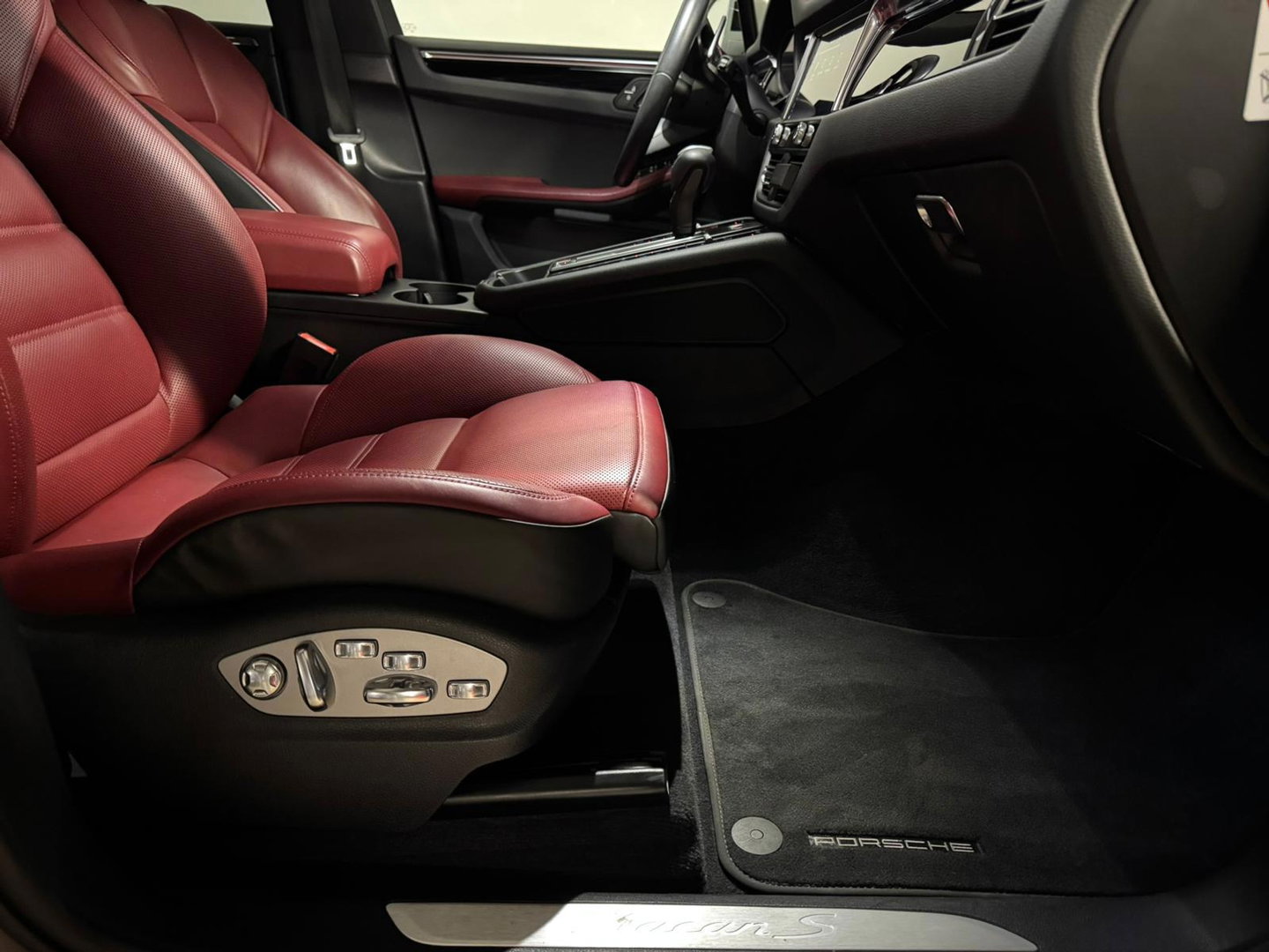 Porsche Macan 2.9 S PANO KEYLESS CAM