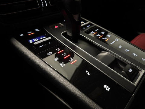 Porsche Macan 2.9 S PANO KEYLESS CAM