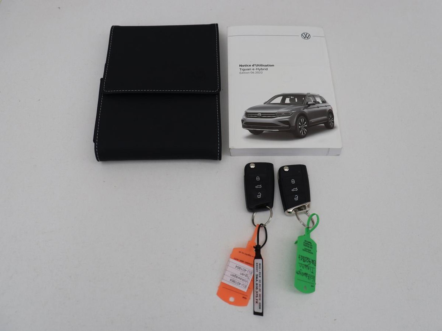 Volkswagen Tiguan 1.4 TSI eHybrid Comfortline | SOH 87% | Panoramadak | Camera | Carplay | Adaptive cruise | Keyless | Navigatie | Full LED | Climate control | Virtual Cockpit | Sfeerverlichting | PHEV | Plug In