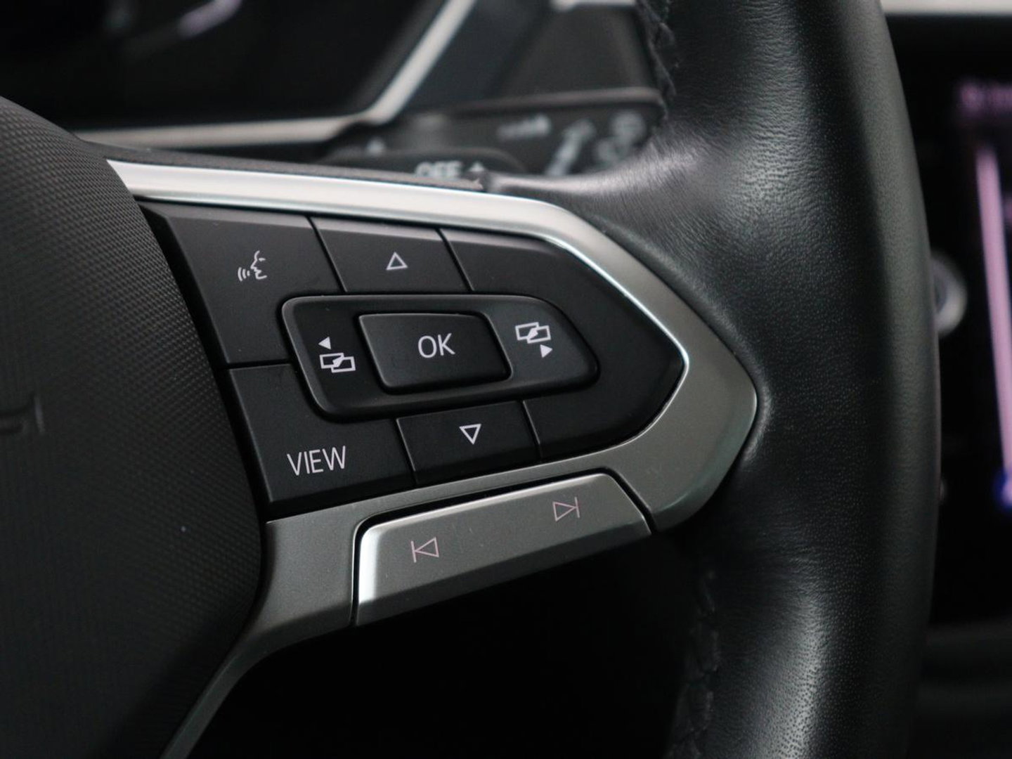 Volkswagen Tiguan 1.4 TSI eHybrid Comfortline | SOH 87% | Panoramadak | Camera | Carplay | Adaptive cruise | Keyless | Navigatie | Full LED | Climate control | Virtual Cockpit | Sfeerverlichting | PHEV | Plug In