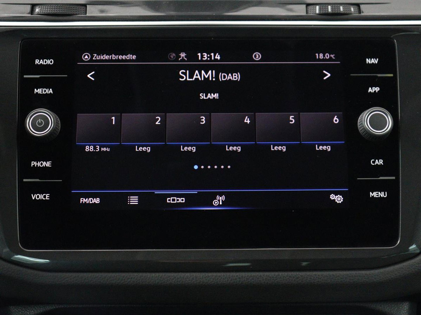 Volkswagen Tiguan 1.4 TSI eHybrid Comfortline | SOH 87% | Panoramadak | Camera | Carplay | Adaptive cruise | Keyless | Navigatie | Full LED | Climate control | Virtual Cockpit | Sfeerverlichting | PHEV | Plug In