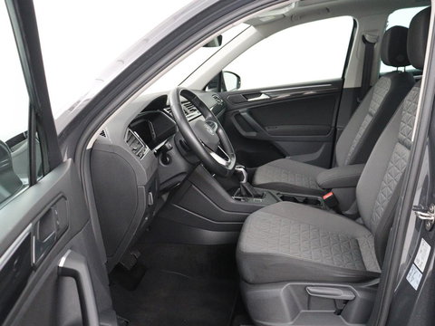 Volkswagen Tiguan 1.4 TSI eHybrid Comfortline | SOH 87% | Panoramadak | Camera | Carplay | Adaptive cruise | Keyless | Navigatie | Full LED | Climate control | Virtual Cockpit | Sfeerverlichting | PHEV | Plug In